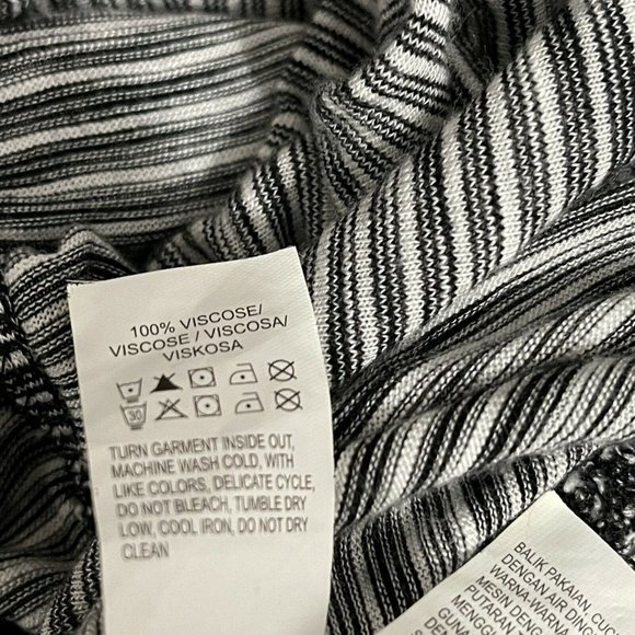 Lucky Brand Knit Dress Women's Size Medium Gray Striped Pockets Short Sleeve - Picture 7 of 7